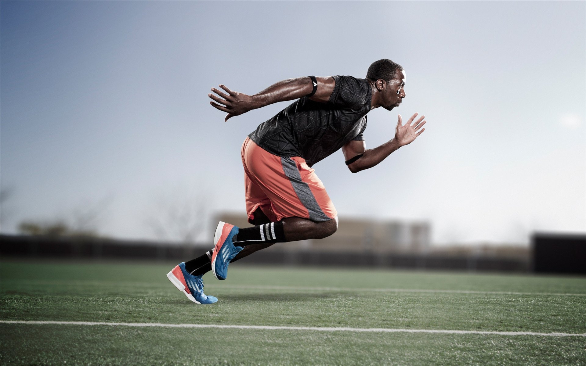 明晨亚洲杯焦点战！广东男篮迎战热刺，险胜或上演